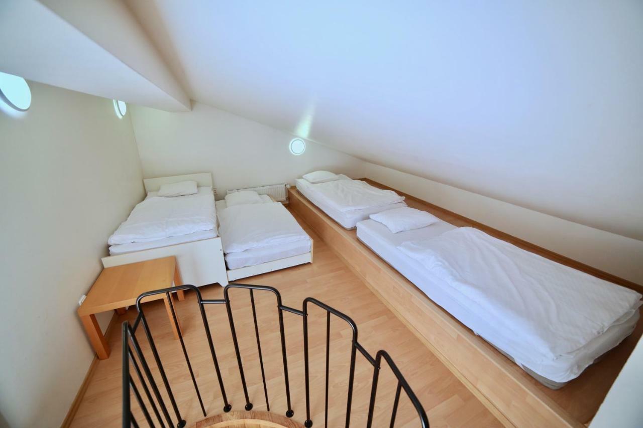Wellness Apartman Pec เปตส์ปอตสเนซโค ภายนอก รูปภาพ
